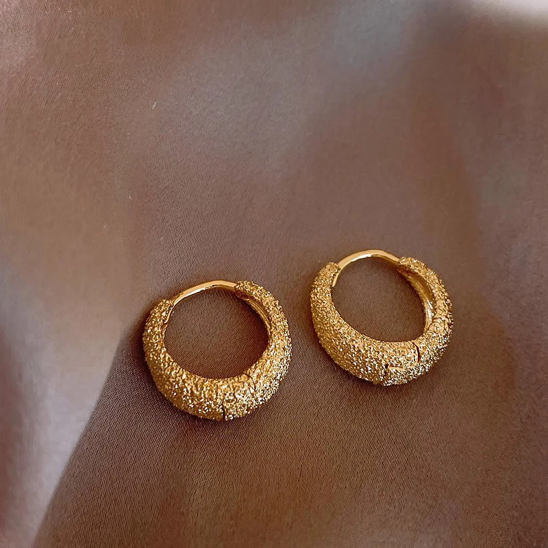 CK 合金耳饰 简约磨砂素圈耳环轻奢小众高级感耳饰爆款气质耳圈