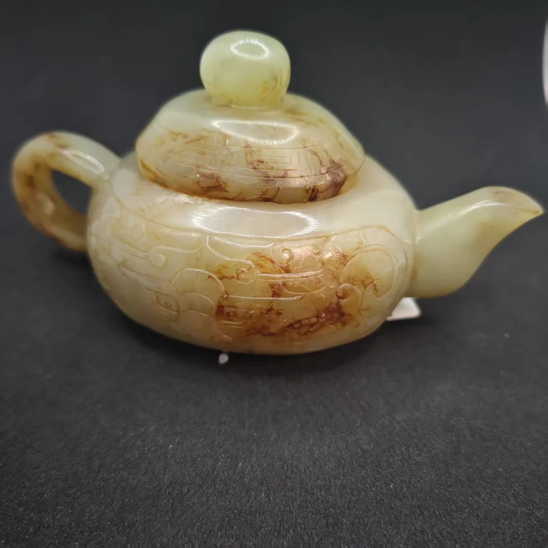 BO1   明   和田玉兽面玉壶