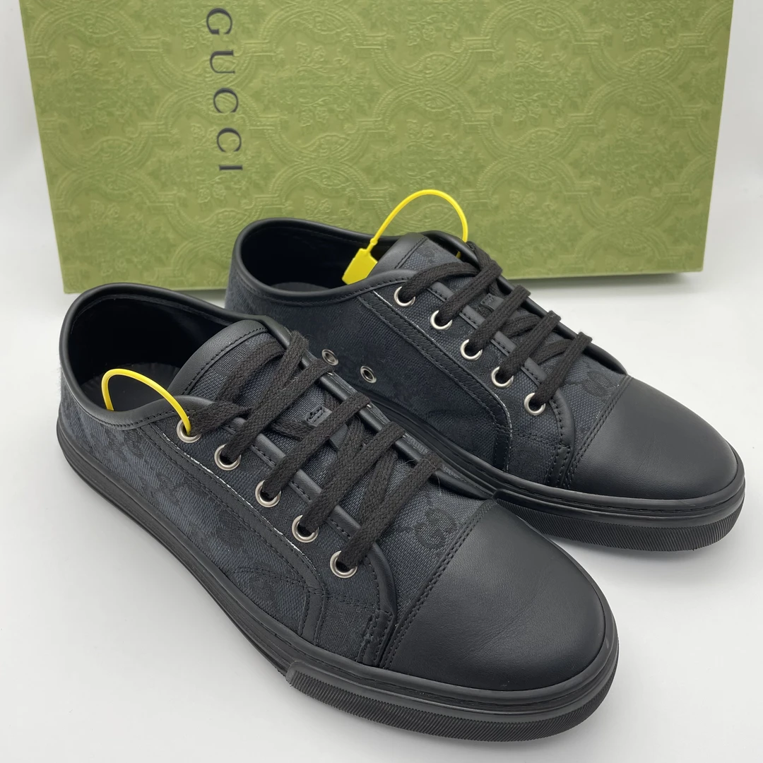 95新 GUCCI/古驰 38.5/41欧码 帆布透气老花双G时尚板鞋
