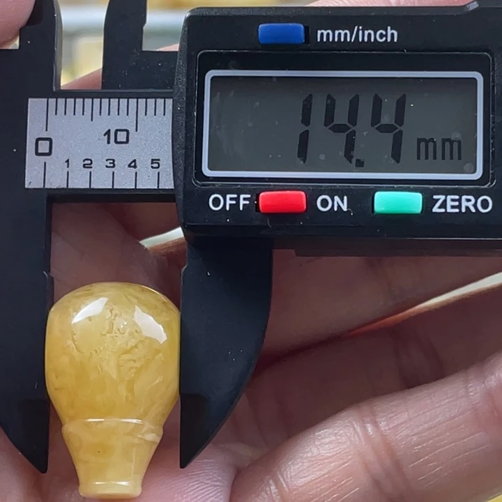 【闪购商品】琥珀裸石未镶嵌烨*67号杂