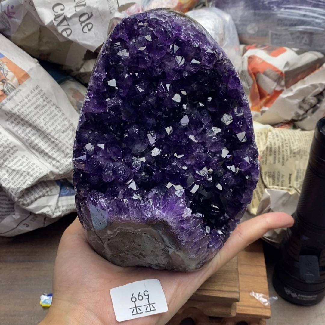 未镶嵌大型摆件（非配饰）紫晶