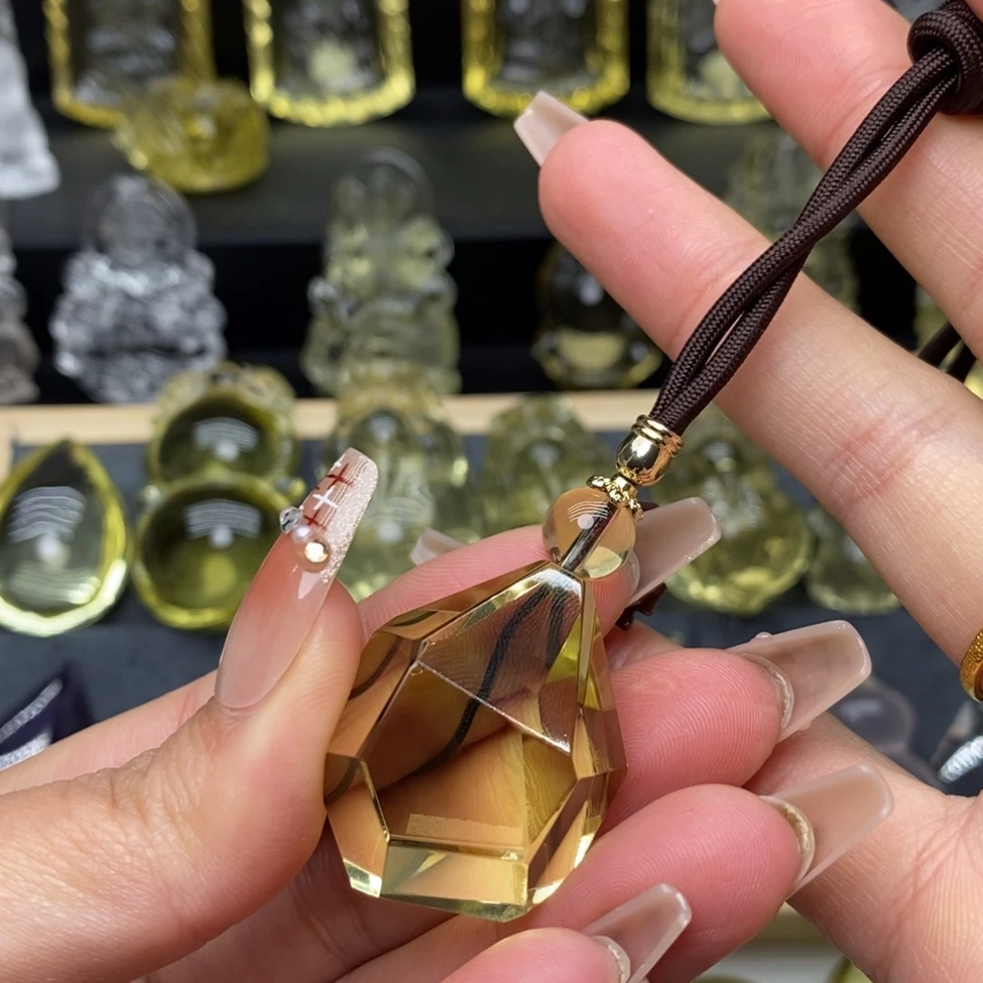 项链未镶嵌水晶黄水晶吊坠