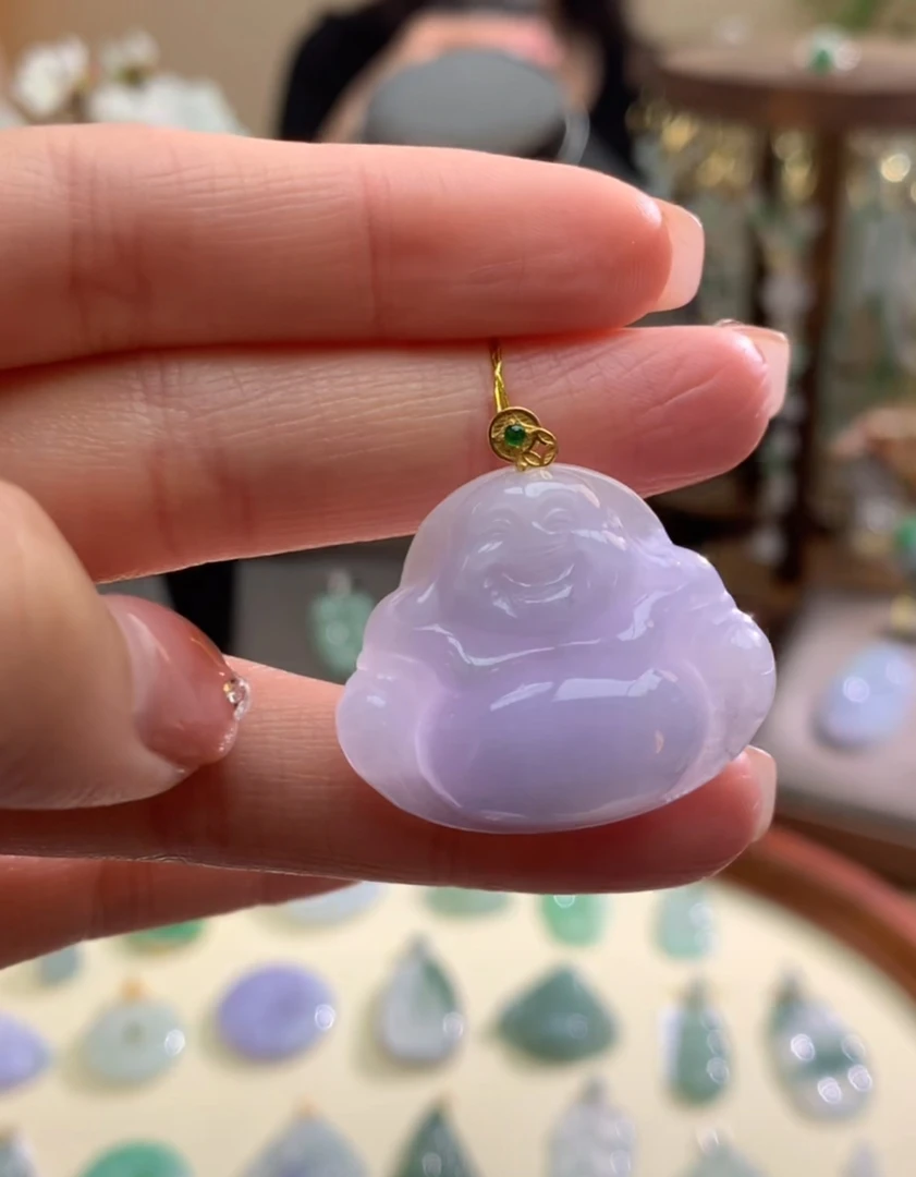 天然A货翡翠吊坠