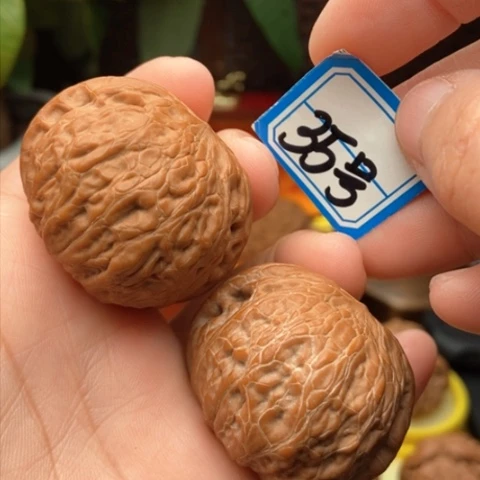 文玩核桃吊坠铁锤42