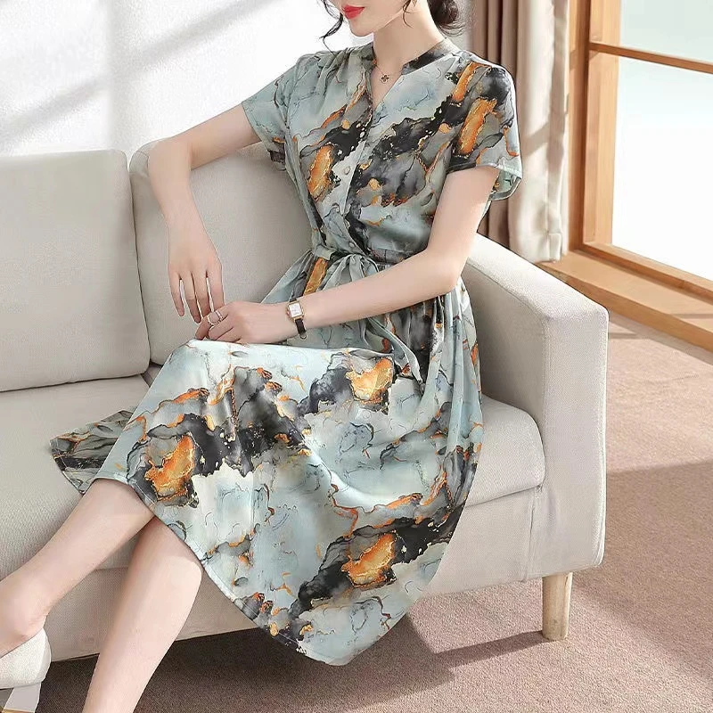 819#新款夏印花连衣裙女洋气减龄显瘦气质时尚过膝裙子