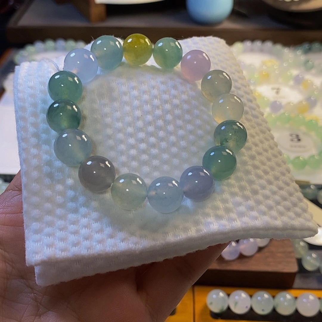 定制翡翠未镶嵌翡翠.