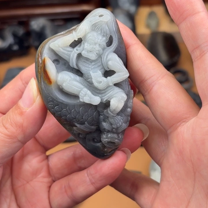 和田玉未镶嵌颈饰魁星