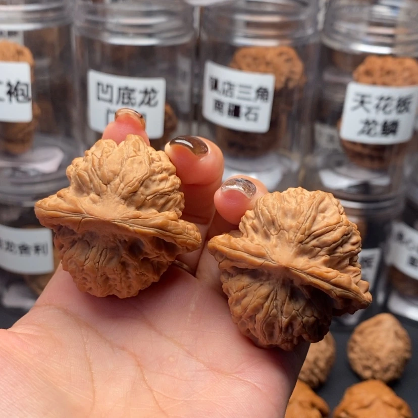 【闪购商品】吊坠文玩核桃四眼虎42