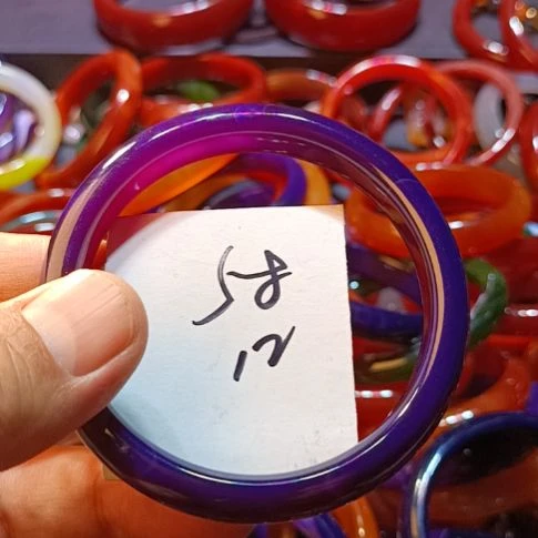 玛瑙/玉髓手镯未镶嵌