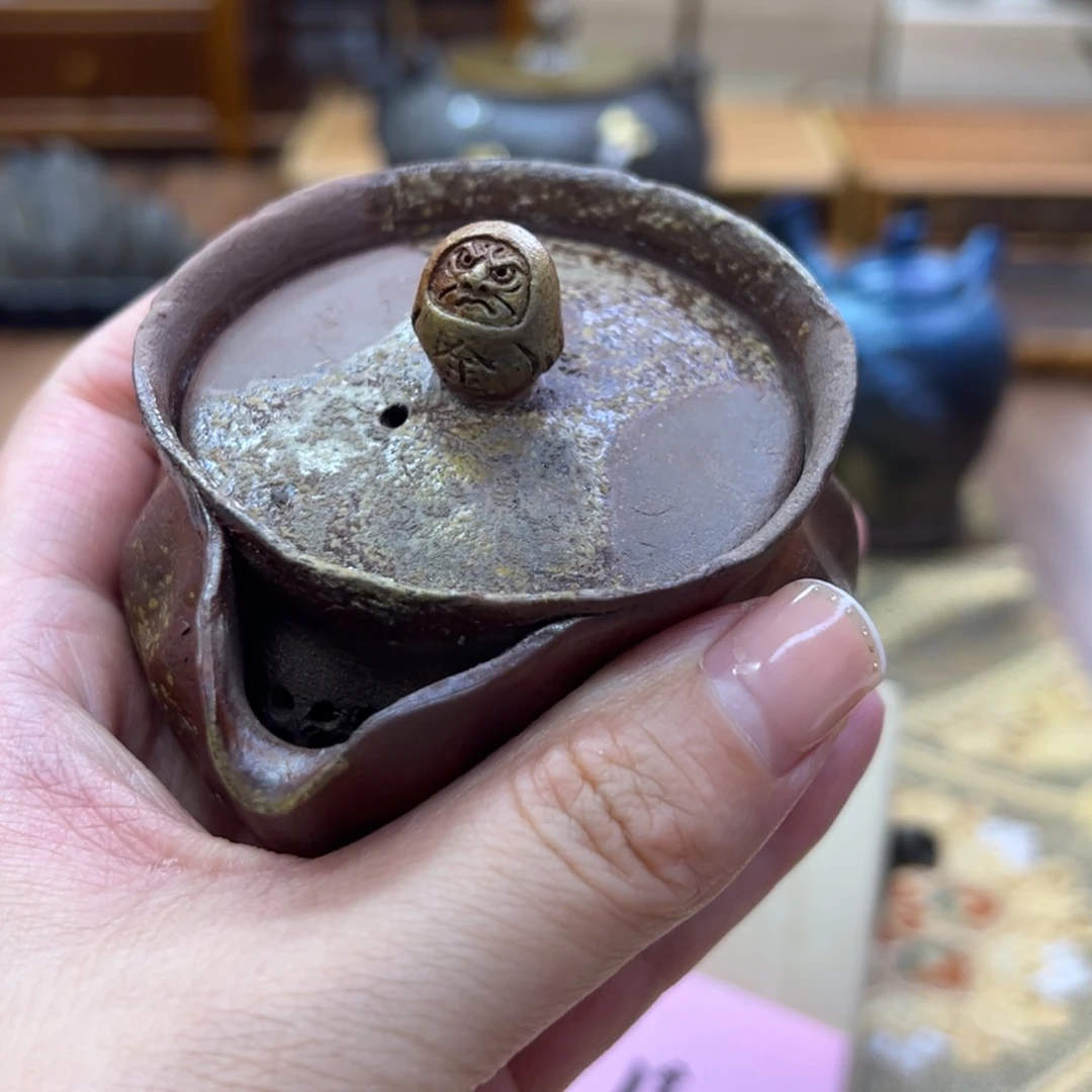 备前烧三奈三宝瓶肉*