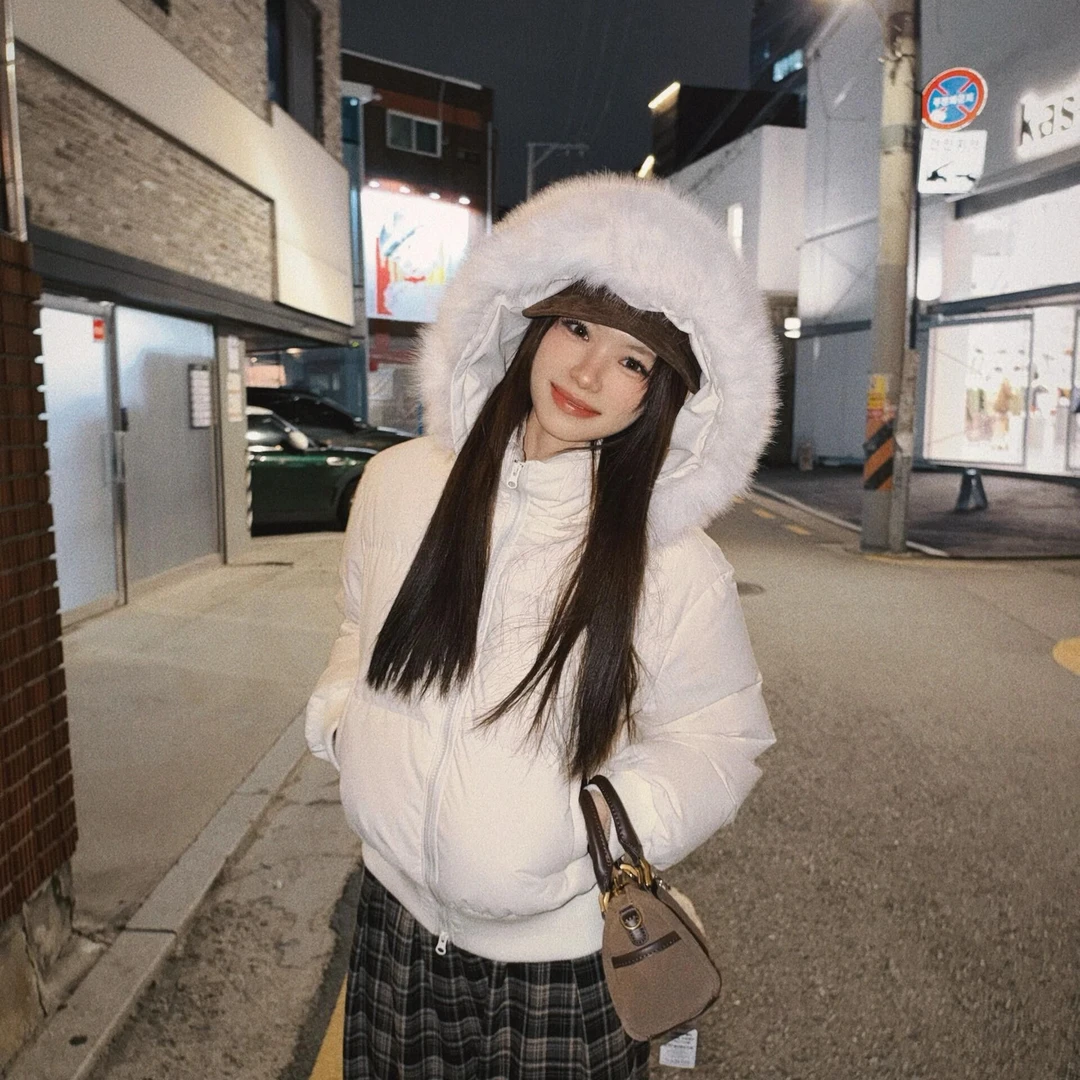 纤羽黛专属90白鸭绒羽绒服女短款大毛领显瘦收腰加厚冬季连帽外套