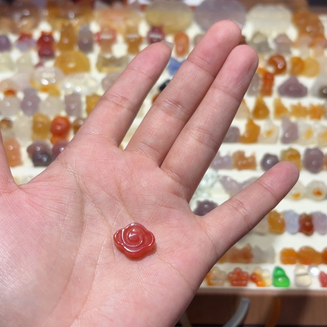 茉***莉玛瑙/玉髓未镶嵌颈饰