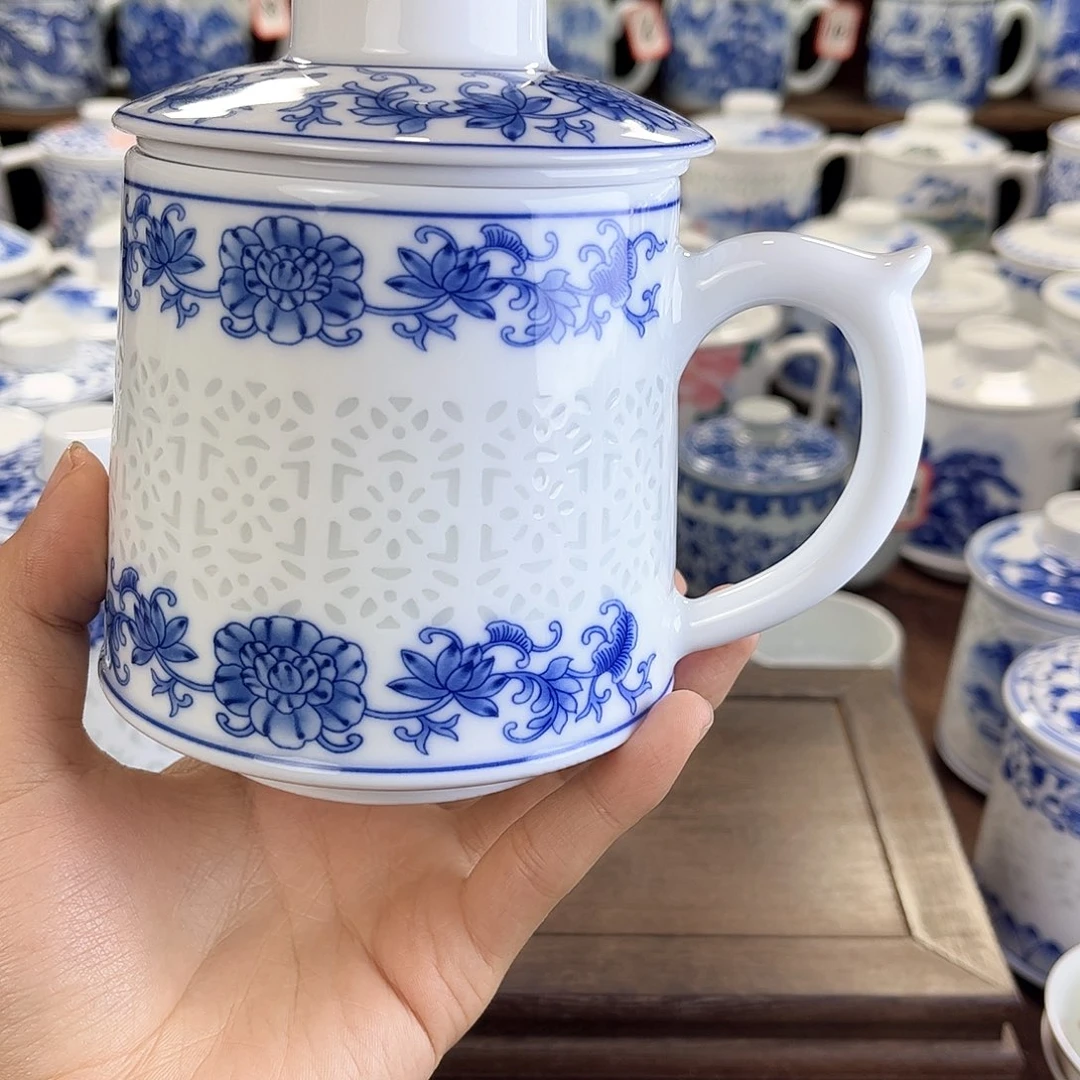 已景德镇陶瓷马克杯带盖