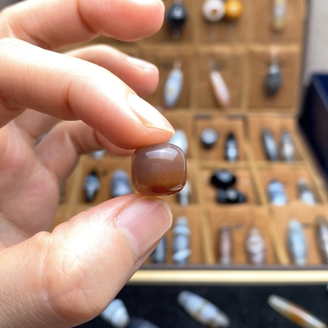 玛瑙/玉髓配饰合金