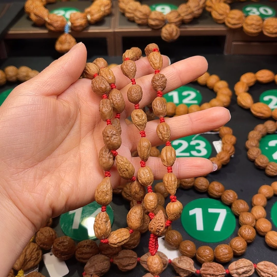 文玩核桃手串轩**桐9尺寸脖挂