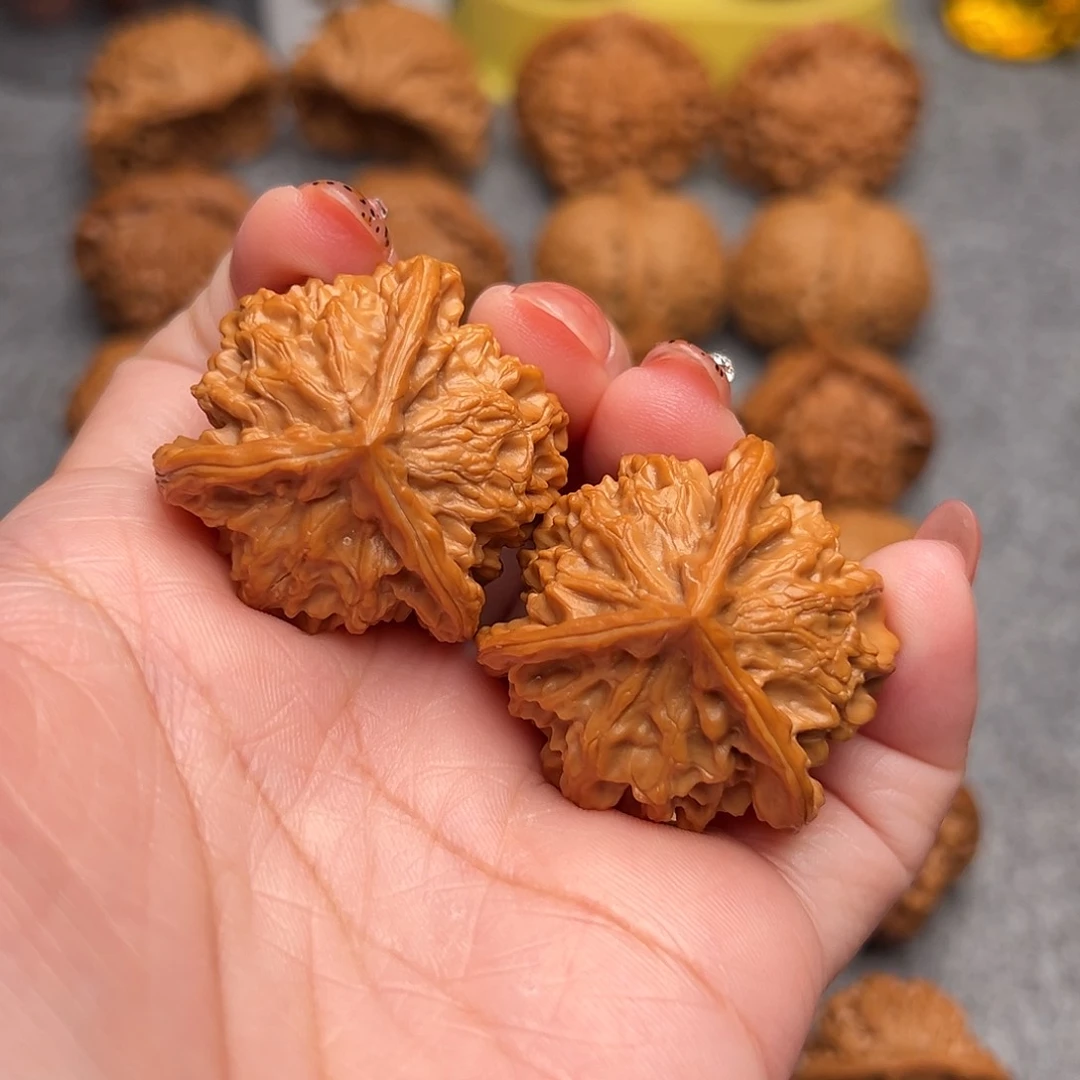 把件文玩核桃精品盘山三棱36+全品毕业款正奔