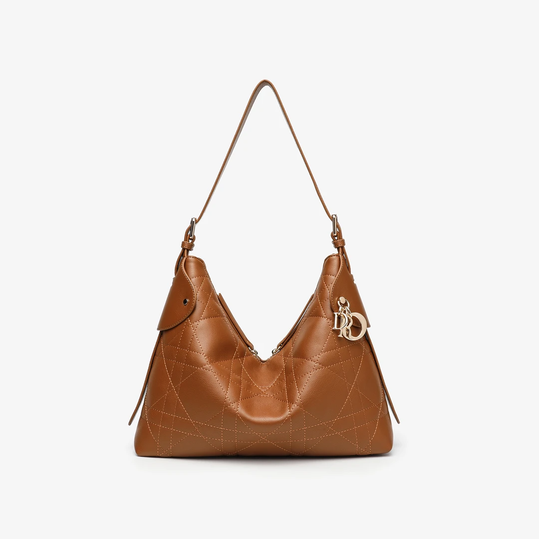 25916经典百搭高级潮流轻奢设计款手提斜跨包31.5*25.5*11CM