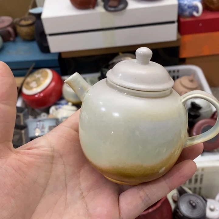 陶瓷艺术品及陶瓷壶壶