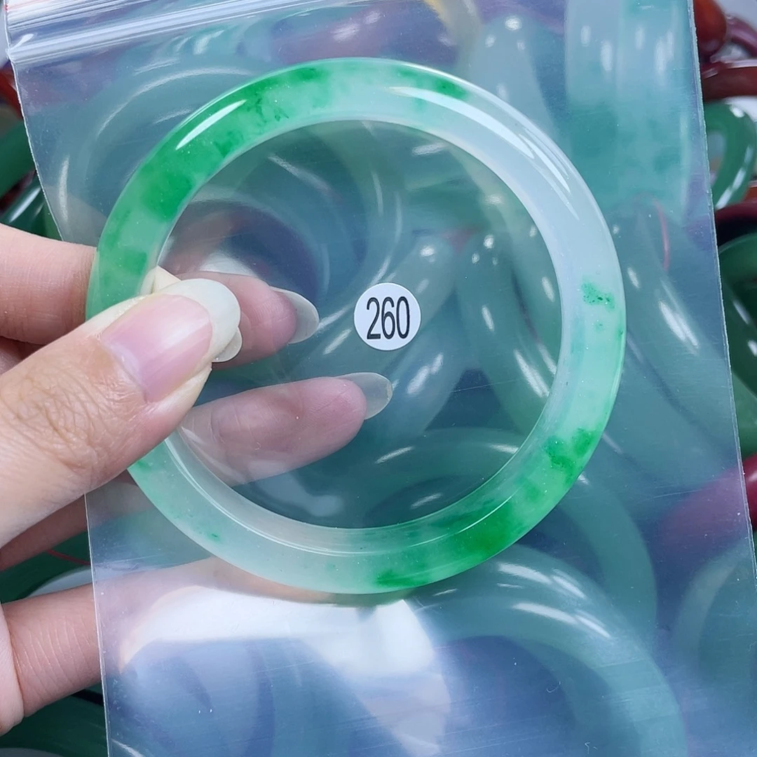 石英质玉手镯未镶嵌62