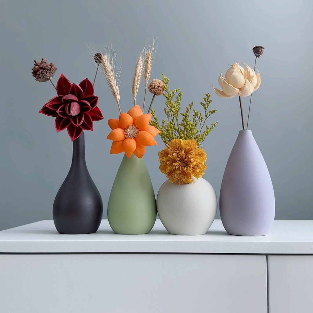 摆件陶瓷小花瓶摆件含花总高约20-30cm