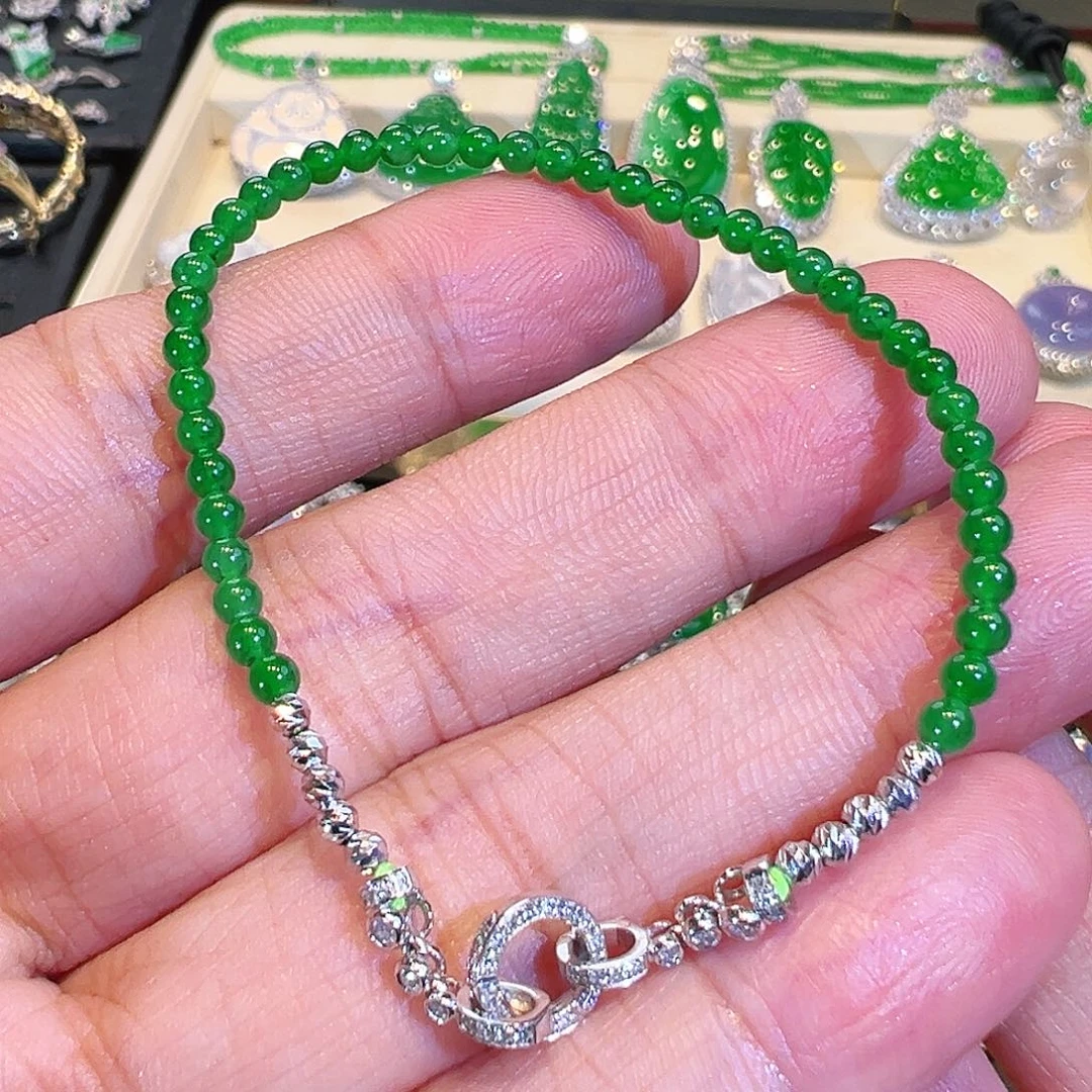 翡翠吊坠(不含链)18K金镶嵌翡翠