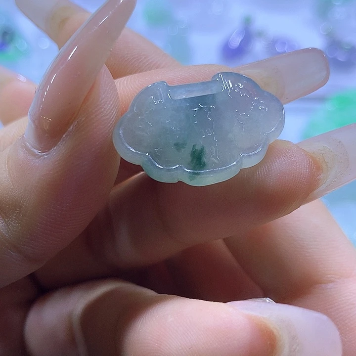 翡翠未镶嵌颈饰天然翡翠A货吊坠