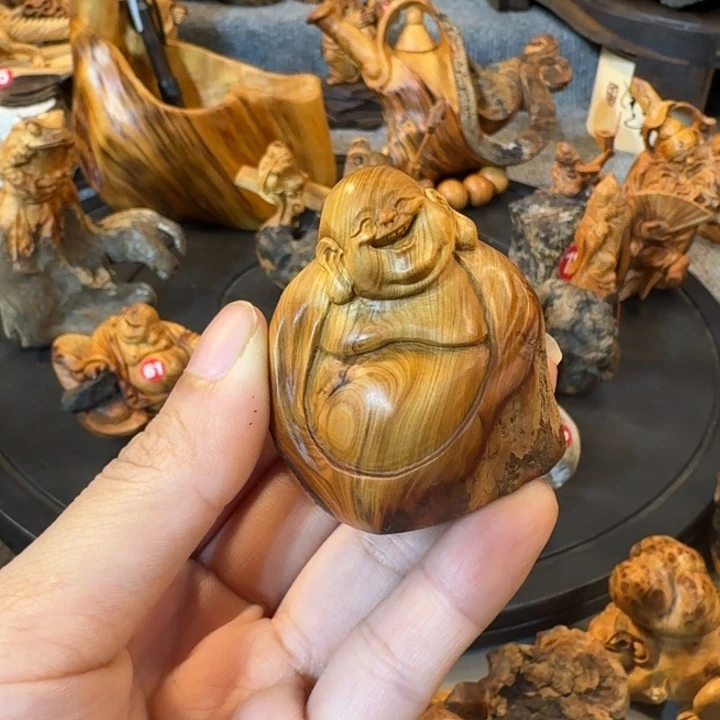 崖柏摆件手把件等