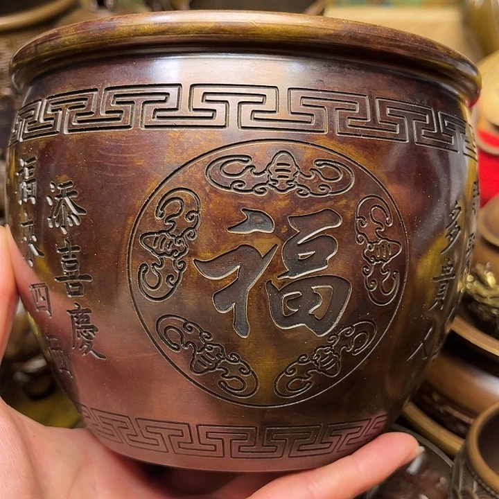 精美铜器批发档口