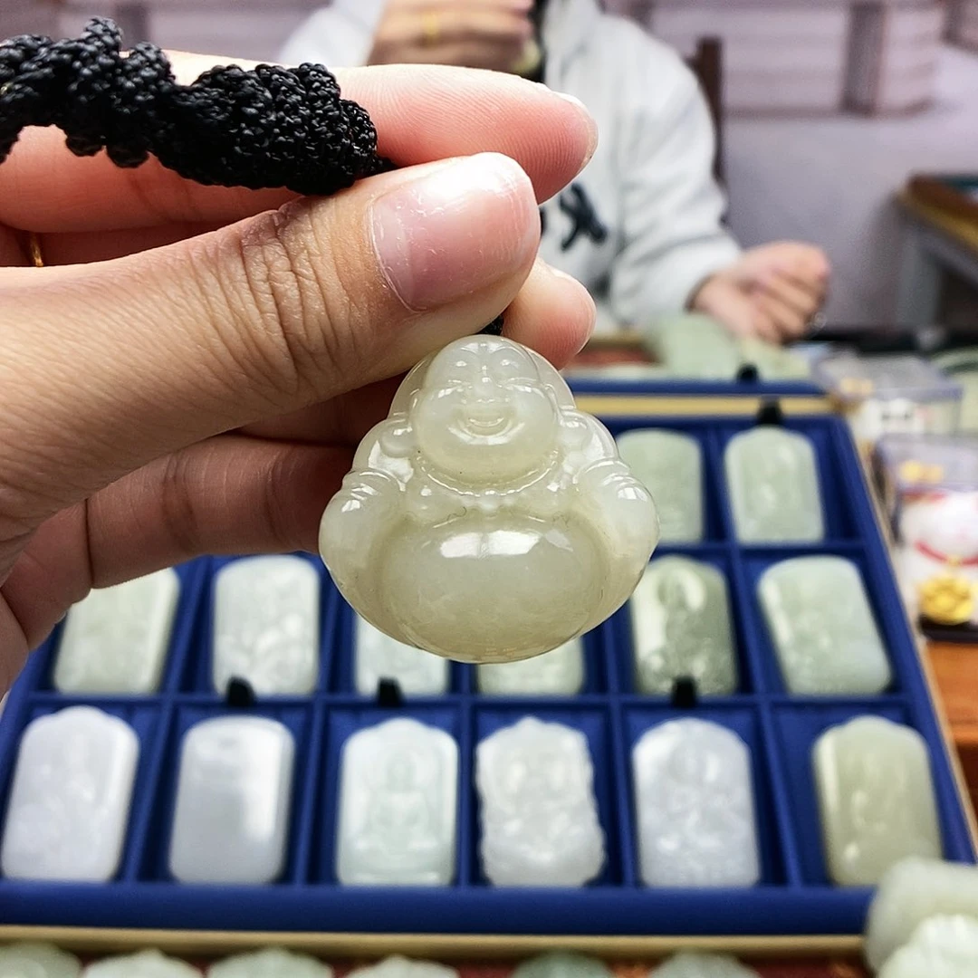 【闪购商品】和田玉颈饰未镶嵌付**?