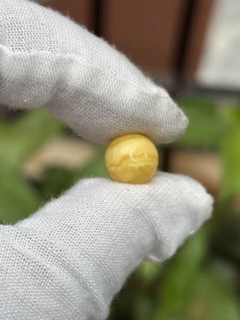 1871天然蜜蜡琥珀鸡油黄圆珠10.7mm