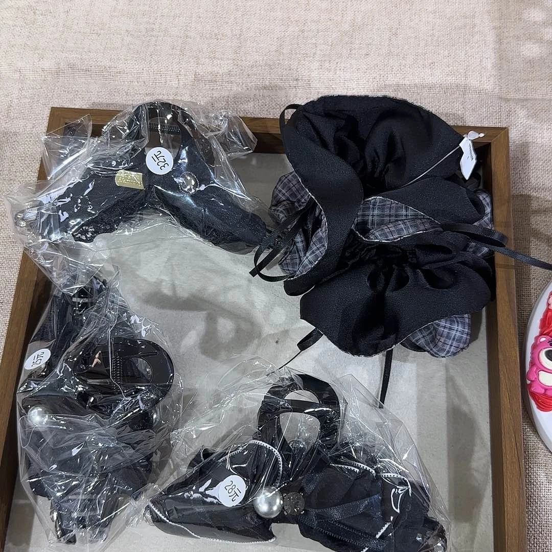 皮质铁合金夹子113