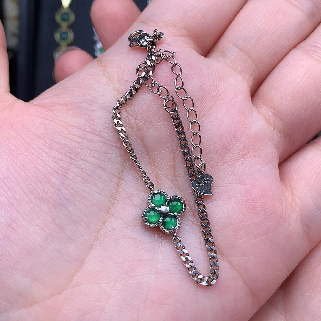 星****翡翠银S925镶嵌手链
