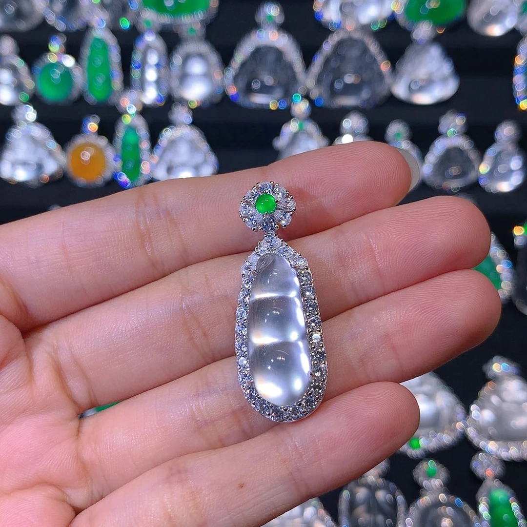 石英质玉颈饰银S925镶嵌卡*酱