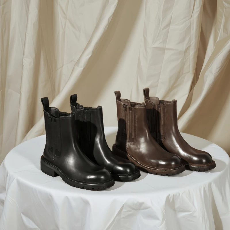 2567-3秋冬新款真皮圆头切尔西女短靴英伦风防滑厚底时尚靴子