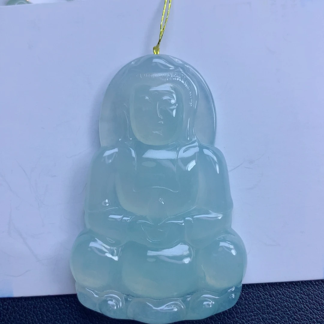 翡翠未镶嵌颈饰观音