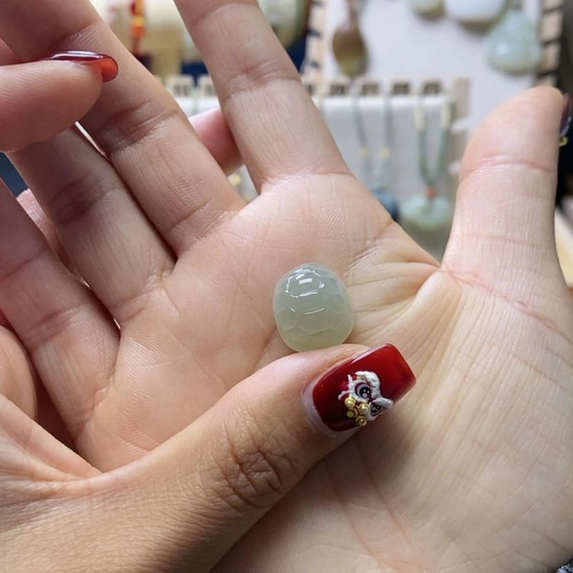 【闪购商品】和田玉颈饰未镶嵌哈*