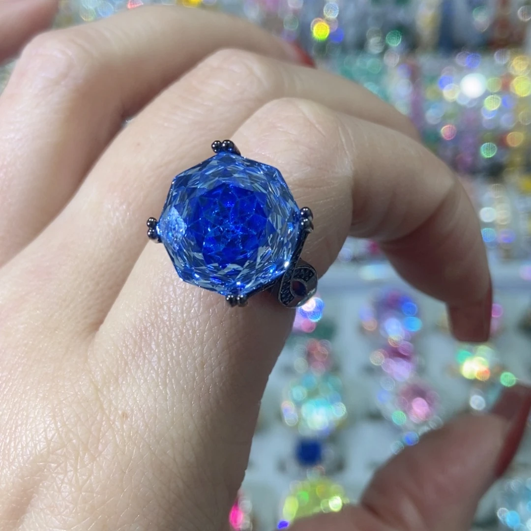 66锆石（处理）戒指