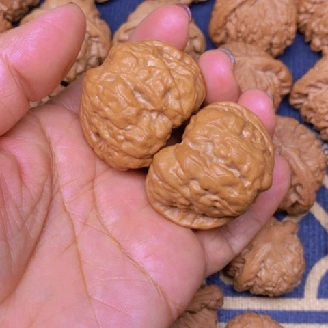 【闪购商品】文玩核桃吊坠瞭**生蛙蛙43