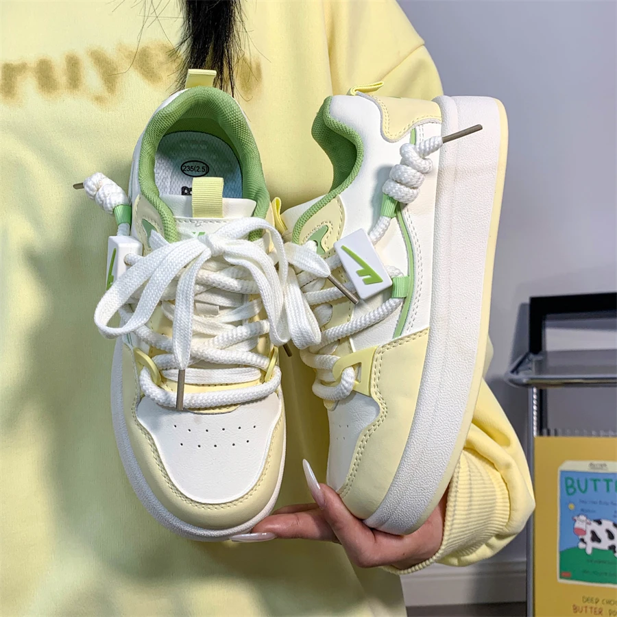 回力网红多巴胺小白鞋女2025年秋季新款爆款百搭原创小众厚底板鞋