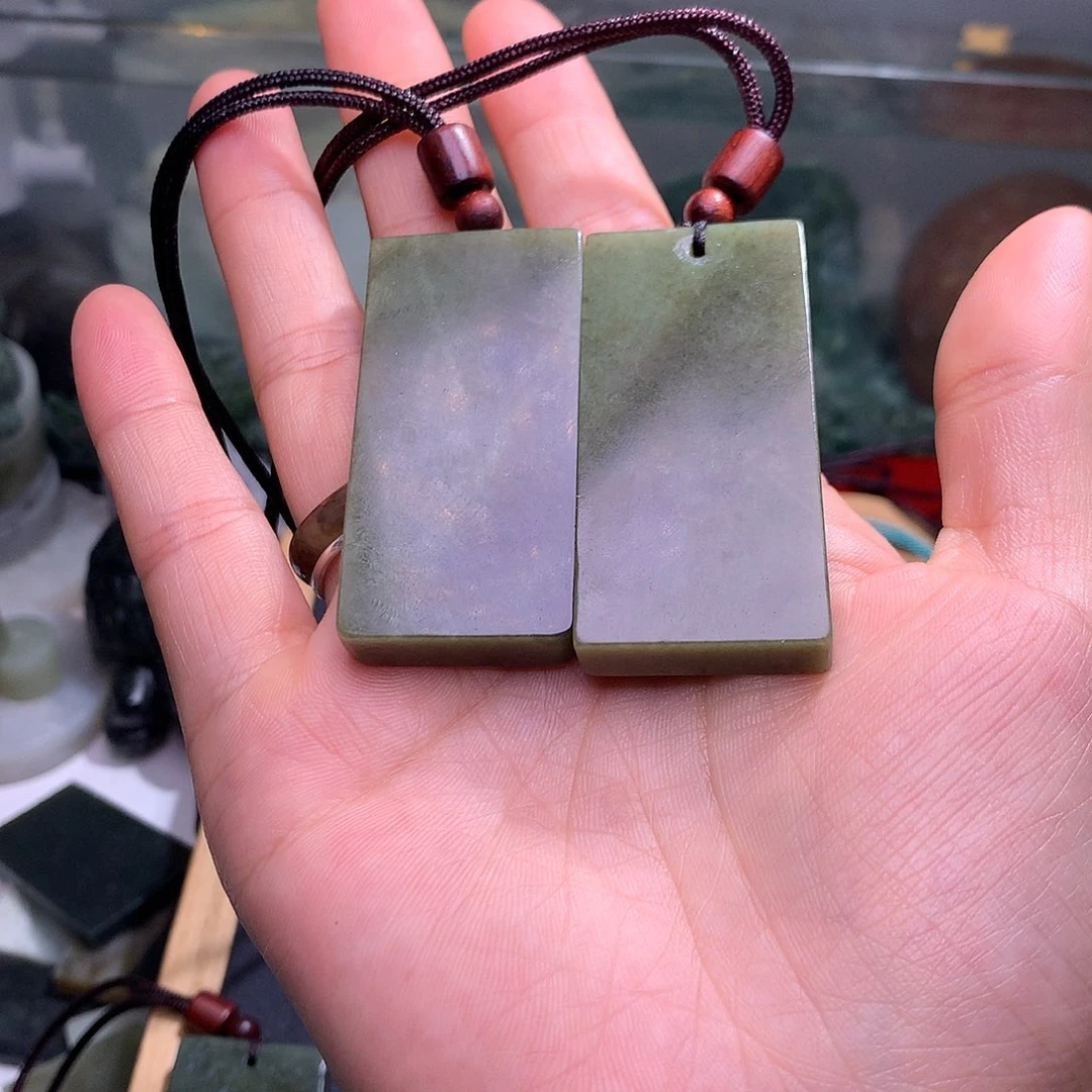 和田玉（糖玉）未镶嵌颈饰满****河