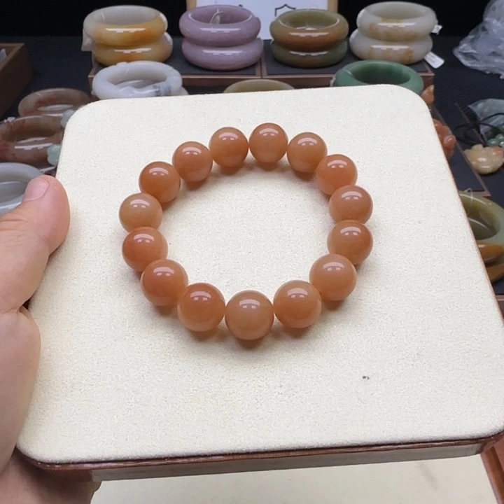 石英岩玉未镶嵌手镯