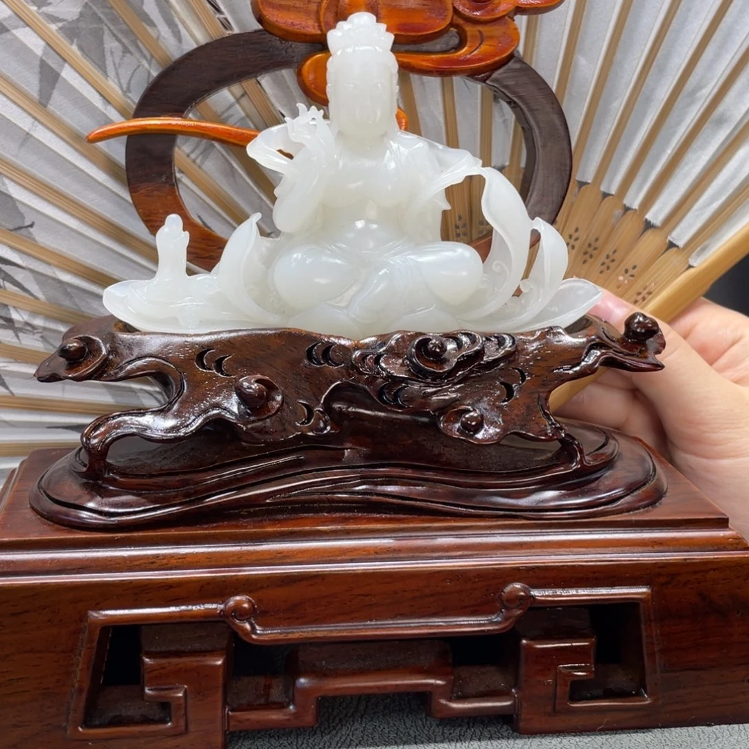 未镶嵌和田玉摆件