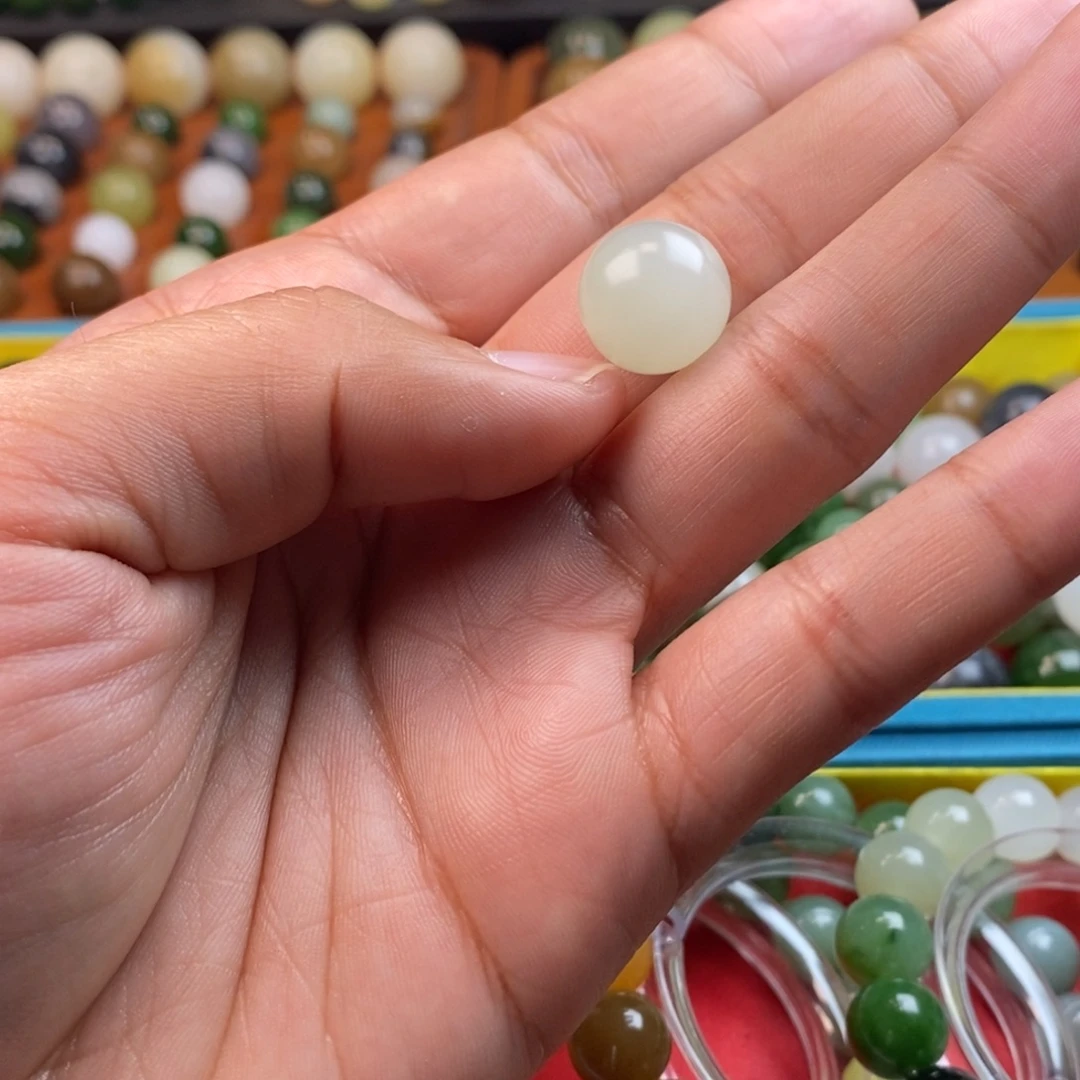 和田玉未镶嵌珠宝奇石卡14浅晴水y