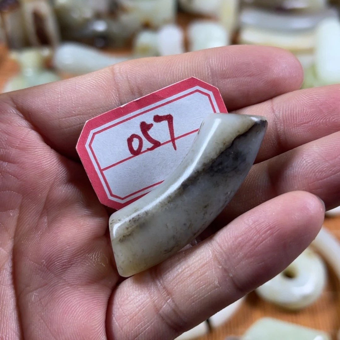 和田玉和田玉未镶嵌