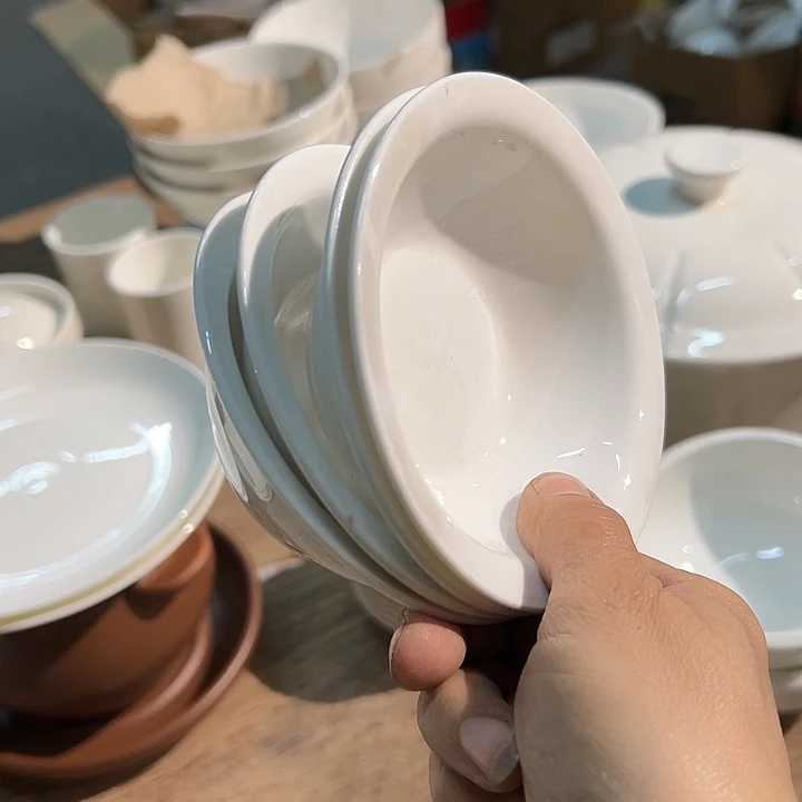 库存尾货骨瓷小碗四个