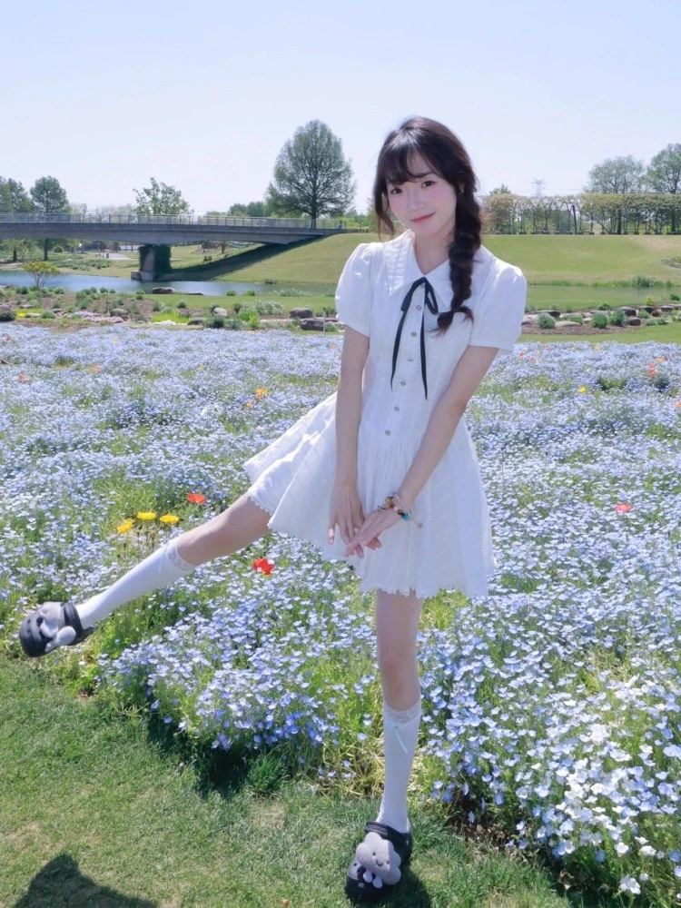 法式甜妹学院风白色连衣裙女夏季2025新款初恋白色连衣裙白月光