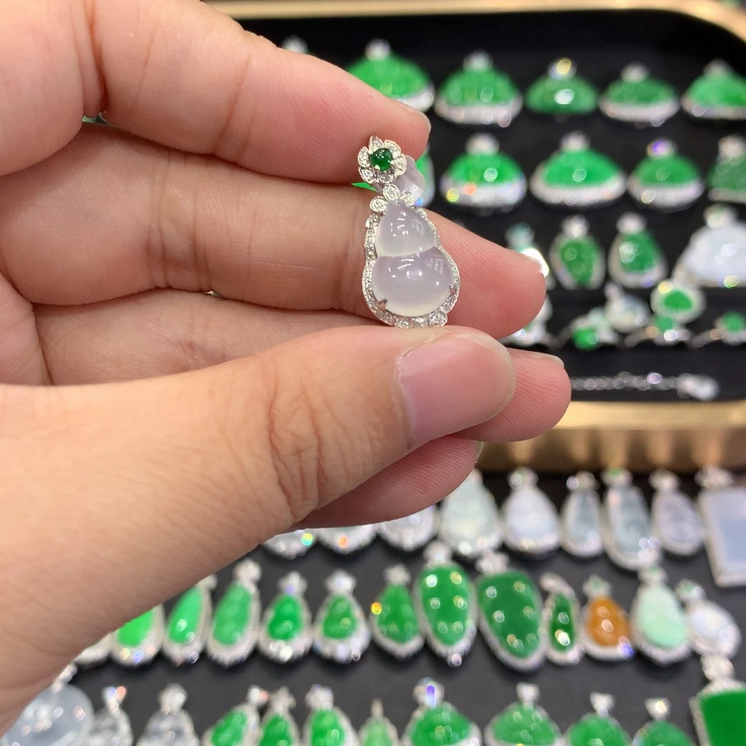 翡翠18K金镶嵌吊坠(不含链)吊坠