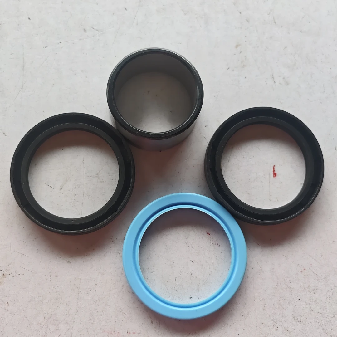 雷沃RG70/80收割机配件110桥变速箱半轴油封轴承轴套