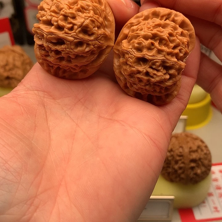 文玩核桃吊坠41尺桃心宫灯642号