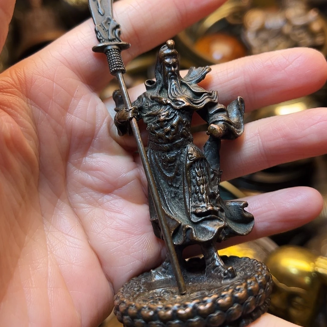 精美铜器工艺品等